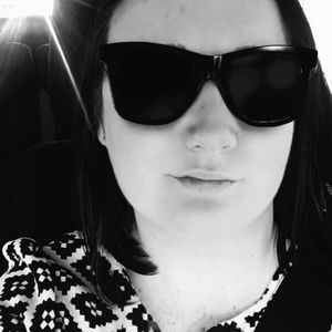 Meet your Posher, Casey